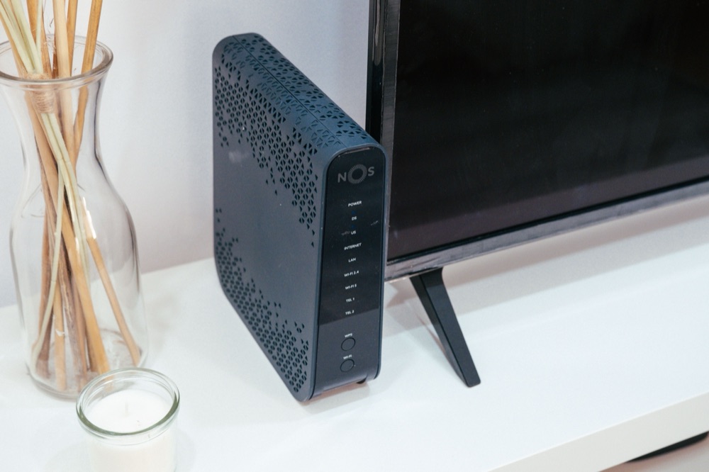 Wireless router and modem